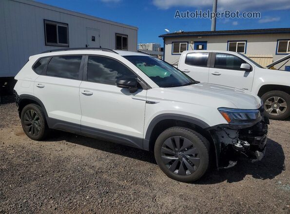 3VV5X7B24RM052946 2024 VOLKSWAGEN TAOS White Przód prawy