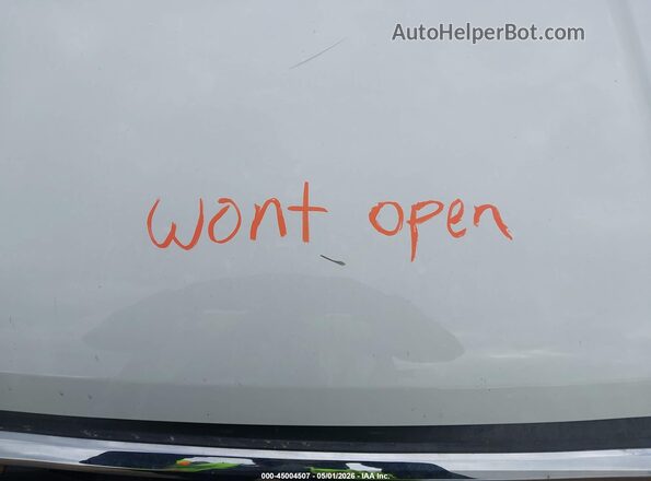 3VV5X7B28RM010067 2024 VOLKSWAGEN TAOS White 