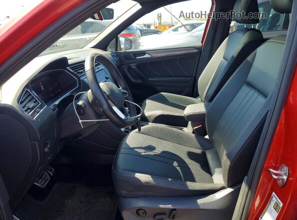 3VV8B7AX0RM228156 2024 VOLKSWAGEN TIGUAN Red Սալոնի դիմացի տեսք