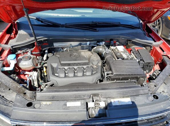 3VV8B7AX0RM228156 2024 VOLKSWAGEN TIGUAN Red Սալոնի հետևի տեսք