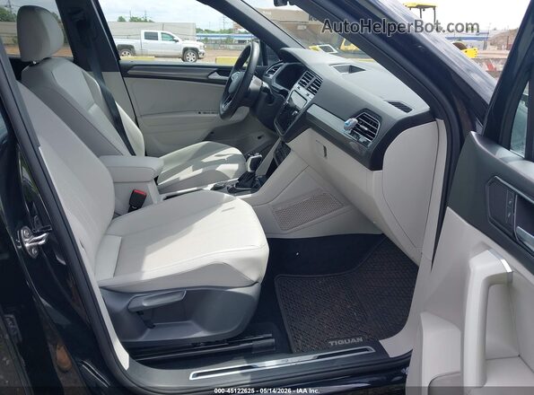 3VV8B7AX2RM178425 2024 VOLKSWAGEN TIGUAN Black 