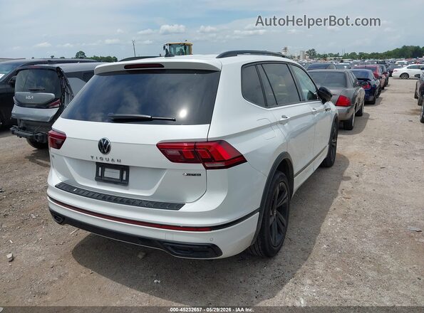 3VV8B7AX5RM038563 2024 VOLKSWAGEN TIGUAN Белый 