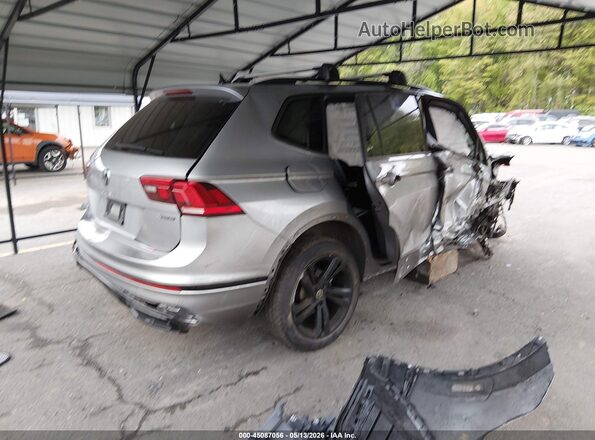 3VV8B7AX5RM128604 2024 VOLKSWAGEN TIGUAN Серый Задняя правая четверть