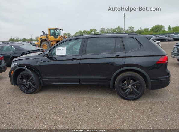 3VV8B7AX8RM110713 2024 VOLKSWAGEN TIGUAN Black Панорамний вид салону 360°