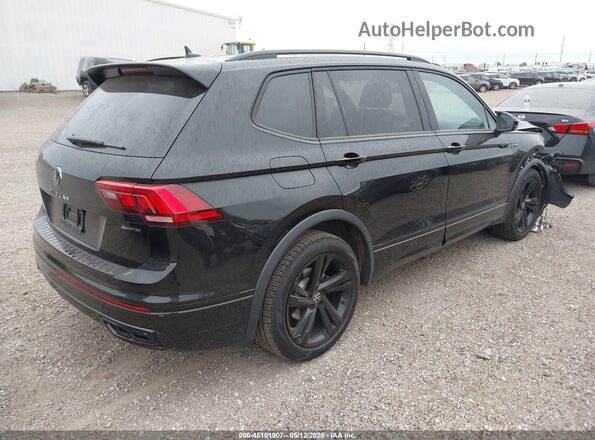 3VV8B7AX8RM110713 2024 VOLKSWAGEN TIGUAN Black Задня права чверть