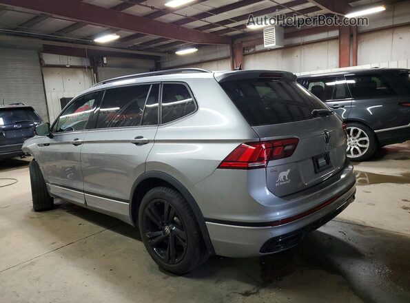 3VV8B7AX9RM104287 2024 VOLKSWAGEN TIGUAN Silver 