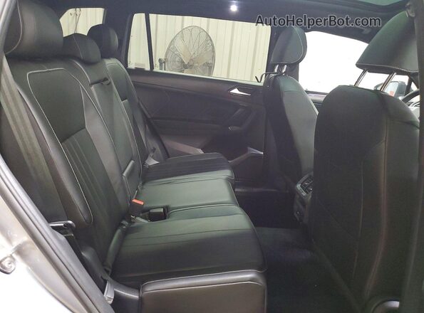 3VV8B7AX9RM104287 2024 VOLKSWAGEN TIGUAN Silver 