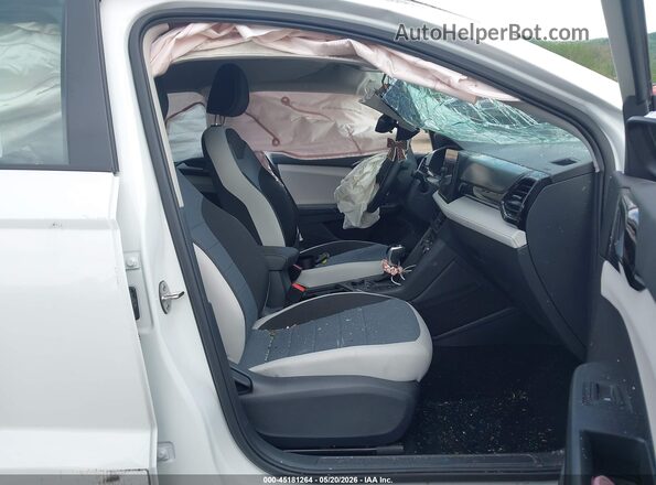 3VV8C7B21SM082999 2025 VOLKSWAGEN TAOS Белый Вид салона спереди