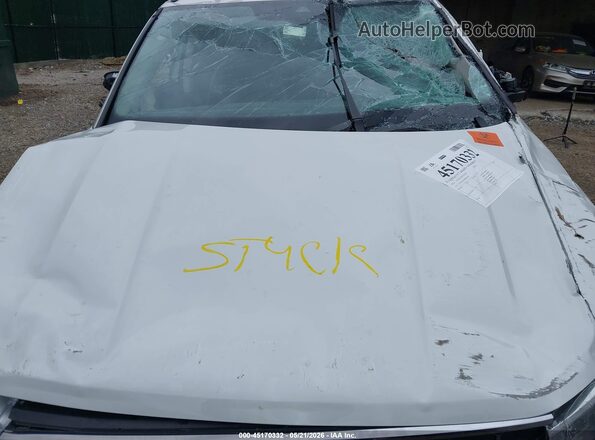 3VV8X7B25RM063418 2024 VOLKSWAGEN TAOS White Вид ззаду