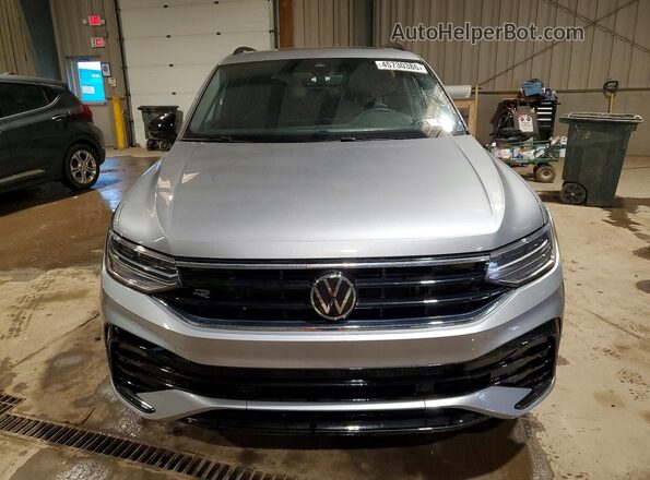 3VVCB7AX0PM117999 2023 VOLKSWAGEN TIGUAN Silver Вид спереду