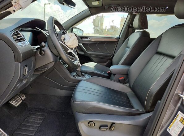 3VVCB7AX0RM012818 2024 VOLKSWAGEN TIGUAN Серый 