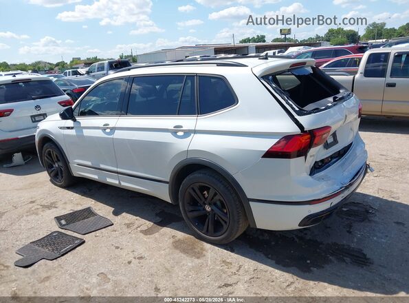 3VVCB7AX5RM006335 2024 VOLKSWAGEN TIGUAN White Вид задньої частини салону