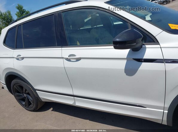 3VVCB7AX6PM075032 2023 VOLKSWAGEN TIGUAN White უკანა სალონის ხედი