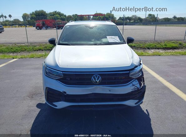 3VVCB7AX6RM021510 2024 VOLKSWAGEN TIGUAN White Սարքավորումների վահանակի տեսք