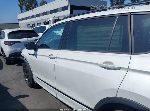 3VVCB7AX7PM022940 2023 VOLKSWAGEN TIGUAN White 