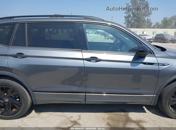 3VVCB7AX9PM066504 2023 VOLKSWAGEN TIGUAN Gray Rear interior view