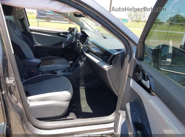 3VVDX7B24PM341818 2023 VOLKSWAGEN TAOS Gray წინა სალონის ხედი
