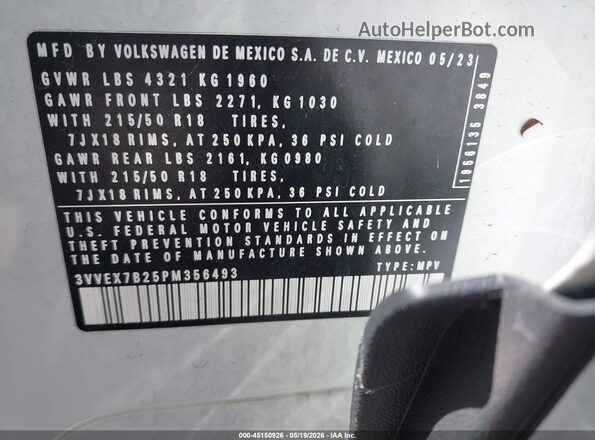 3VVEX7B25PM356493 2023 VOLKSWAGEN TAOS White Շարժիչի բաժամունքի տեսք