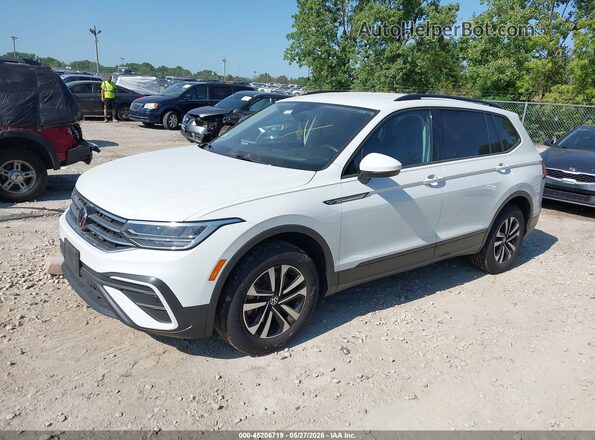 3VVFB7AX1RM010282 2024 VOLKSWAGEN TIGUAN White წინა მარცხენა ხედი სამი მეოთხედიდან
