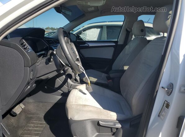 3VVFB7AX5PM034971 2023 VOLKSWAGEN TIGUAN Белый Вид салона спереди