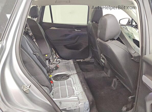3VVFR7RM5TM016552 2026 VOLKSWAGEN TIGUAN Silver 