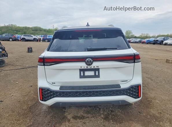 3VVGR7RM3SM067504 2025 VOLKSWAGEN TIGUAN White 