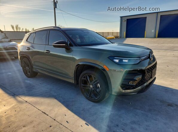3VVGR7RMXSM012256 2025 VOLKSWAGEN TIGUAN Gray Przód prawy