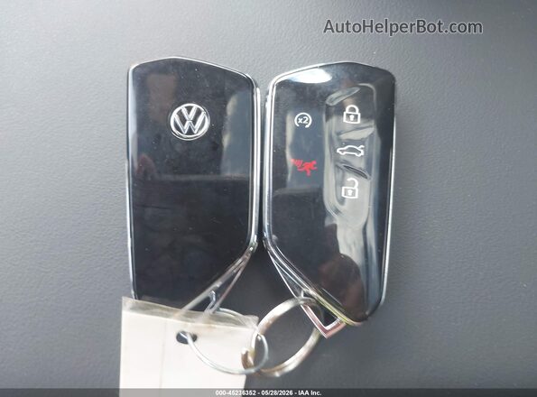 3VVLR7RM1SM011396 2025 VOLKSWAGEN TIGUAN Green Widok deski rozdzielczej