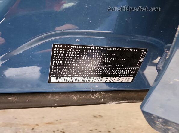 3VVLR7RM8SM049711 2025 VOLKSWAGEN TIGUAN Blue Widok komory silnika