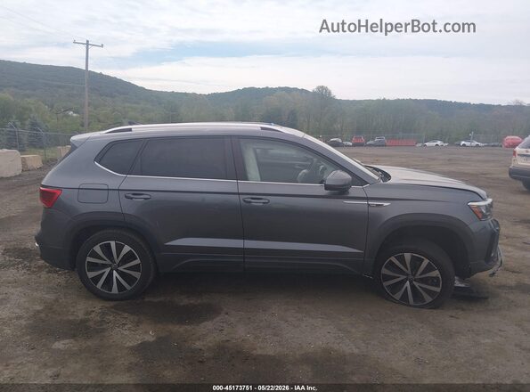 3VVLX7B2XNM061958 2022 VOLKSWAGEN TAOS Gray 