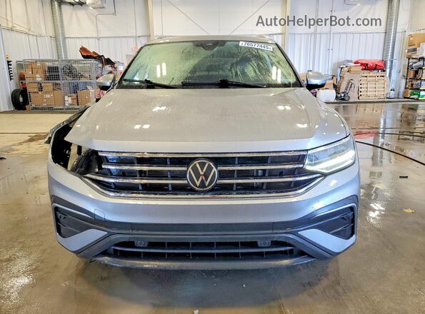 3VVMB7AX5PM005560 2023 VOLKSWAGEN TIGUAN Серый Вид спереди