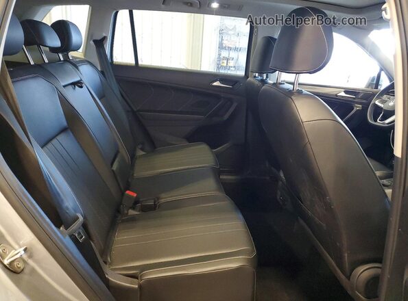 3VVMB7AX5PM005560 2023 VOLKSWAGEN TIGUAN Серый Вид задней части салона