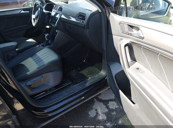 3VVMB7AX5RM043244 2024 VOLKSWAGEN TIGUAN Black Вид салону спереду