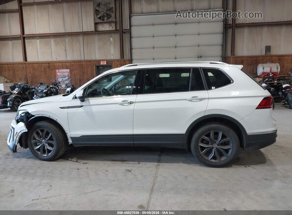 3VVMB7AX7PM084682 2023 VOLKSWAGEN TIGUAN White Widok wnętrza 360 stopni