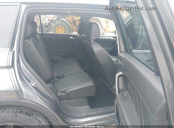3VVNB7AX0PM063855 2023 VOLKSWAGEN TIGUAN Gray VIN sticker view