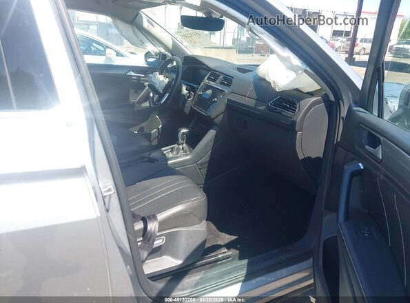 3VVNB7AX4PM019860 2023 VOLKSWAGEN TIGUAN Silver წინა სალონის ხედი