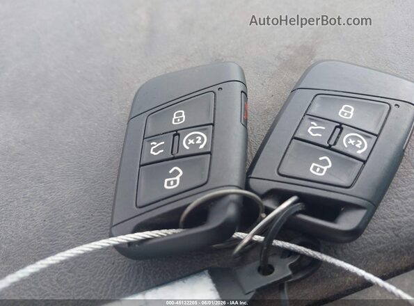 3VVNB7AX4PM019860 2023 VOLKSWAGEN TIGUAN Silver წინა პანელის ხედი