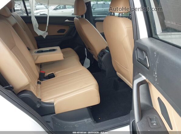 3VVNB7AXXRM080746 2024 VOLKSWAGEN TIGUAN White VIN կոդի պիտակի տեսք
