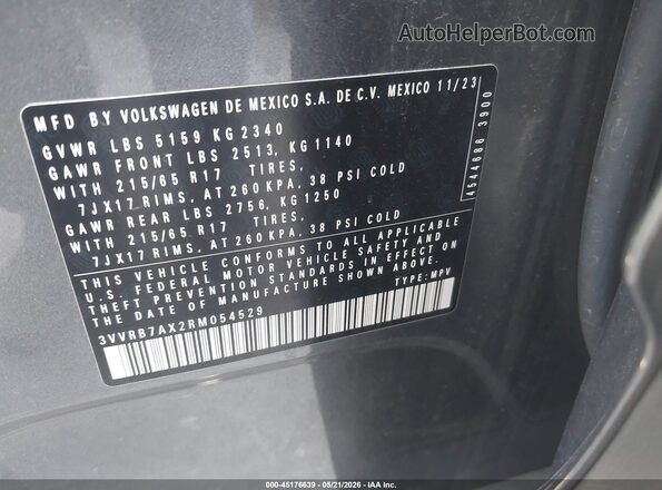 3VVRB7AX2RM054529 2024 VOLKSWAGEN TIGUAN Gray Вид підкапотного простору