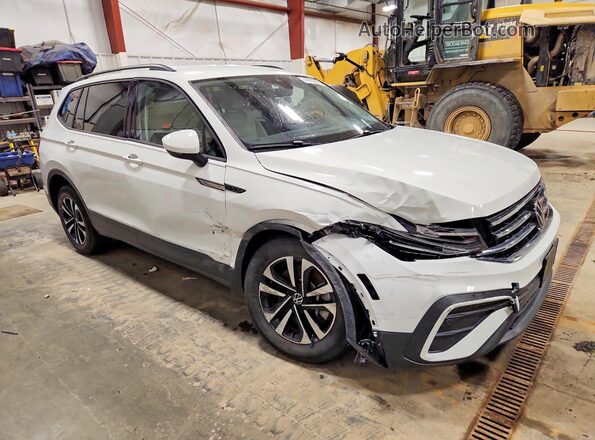 3VVRB7AX2RM132842 2024 VOLKSWAGEN TIGUAN White Przód prawy