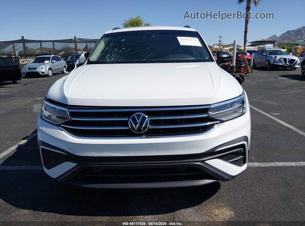 3VVRB7AX5PM047104 2023 VOLKSWAGEN TIGUAN White Vista del cuadro de instrumentos