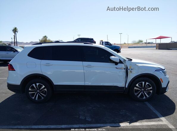3VVRB7AX5PM047104 2023 VOLKSWAGEN TIGUAN White Vista interior trasera