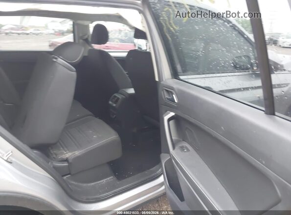 3VVRB7AX7PM036685 2023 VOLKSWAGEN TIGUAN Gray Vista de la etiqueta del VIN