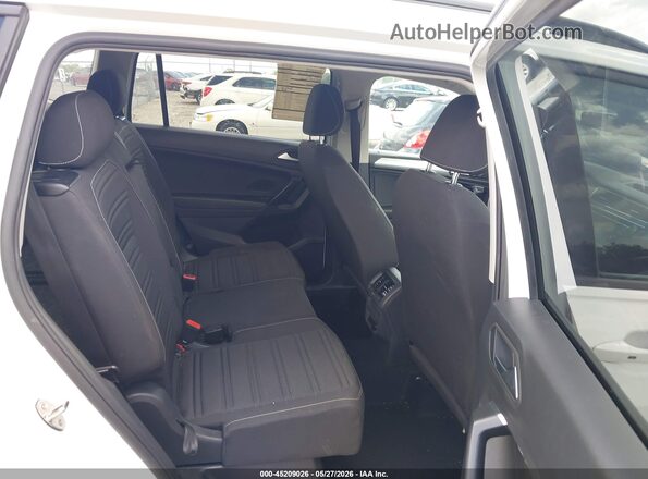 3VVRB7AX7PM042504 2023 VOLKSWAGEN TIGUAN White VIN sticker view