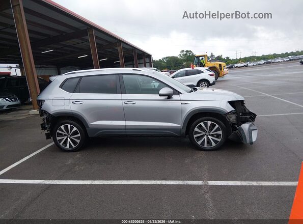 3VVRX7B23NM031856 2022 VOLKSWAGEN TAOS Silver Панорамний вид салону 360°