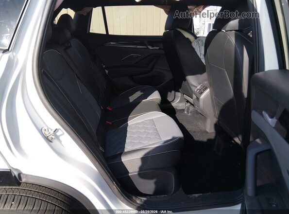 3VVUW7RM6TM077697 2026 VOLKSWAGEN TIGUAN White Widok naklejki z numerem VIN