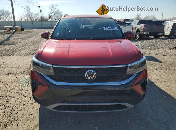 3VVUX7B26RM062180 2024 VOLKSWAGEN TAOS Burgundy Widok z przodu
