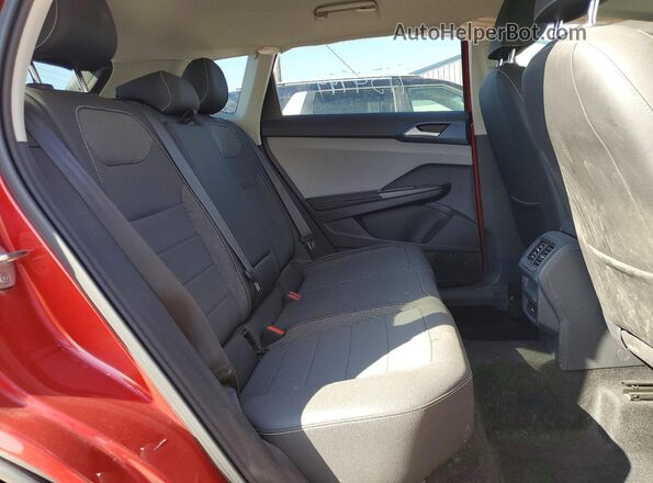3VVUX7B26RM062180 2024 VOLKSWAGEN TAOS Burgundy Widok wnętrza z tyłu