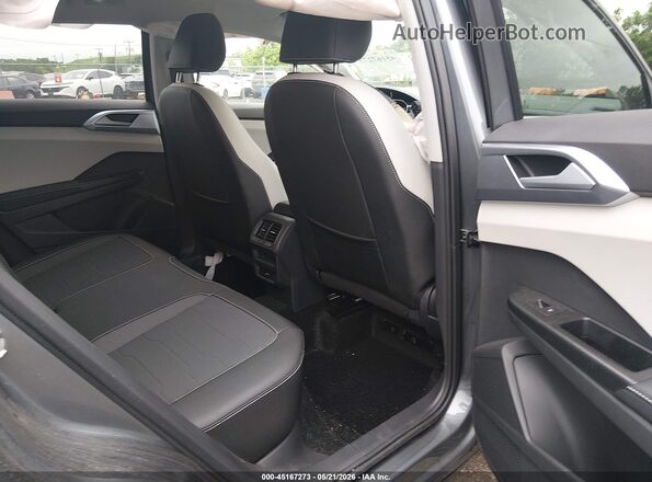 3VVVC7B27SM038167 2025 VOLKSWAGEN TAOS Gray Widok naklejki z numerem VIN