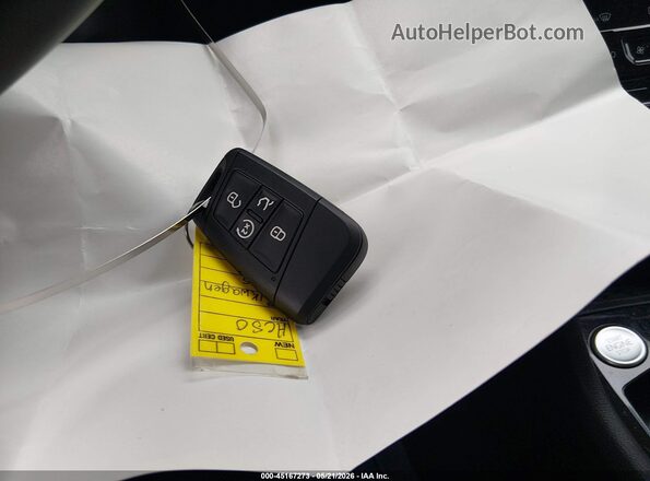 3VVVC7B27SM038167 2025 VOLKSWAGEN TAOS Gray Widok deski rozdzielczej